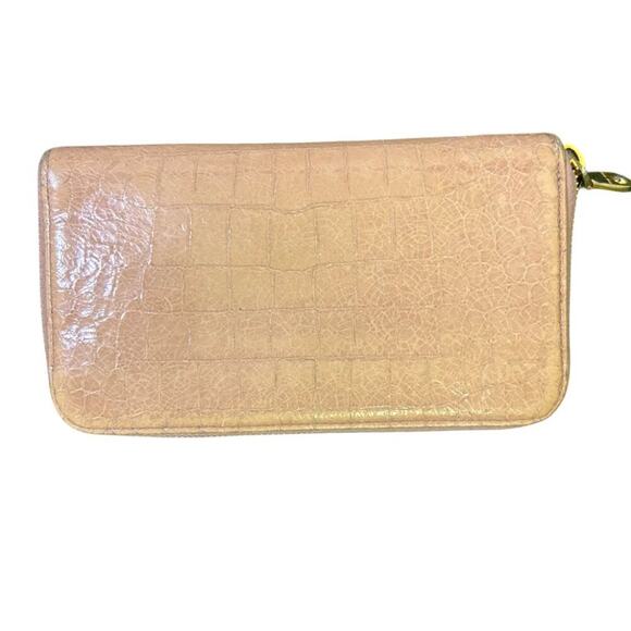 Authentic Vintage Miu Miu Gold Croc-Embossed Zip Wallet - Picture 2 of 9